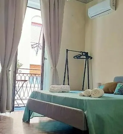 Domus Maqueda Bed & Breakfast Palermo