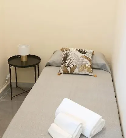 Domus Maqueda Bed and breakfast Palermo