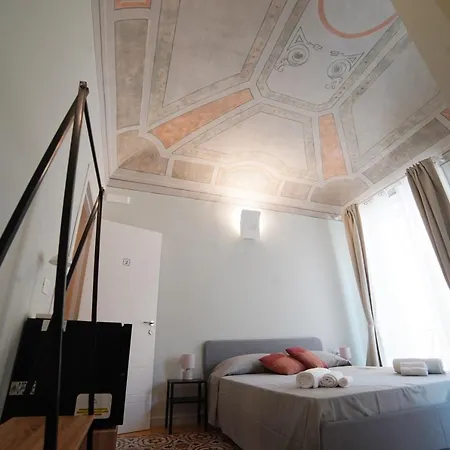 Domus Maqueda Bed and breakfast Palermo